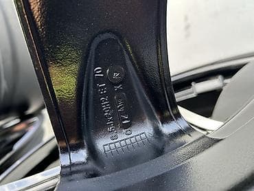 Proizvođač ALUTEC Nemačka Model SHARK RACING  aluminijumske felne 20 — 10