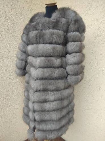 Fur coats: L, With lining, Arctic fox, color - Grey — 1