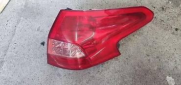 citroen xsara karavan: DESNI STOP KARAVAN X7 ZA CITROEN C5 | C5 X7 Desni stop karavanC5 X7 — 1