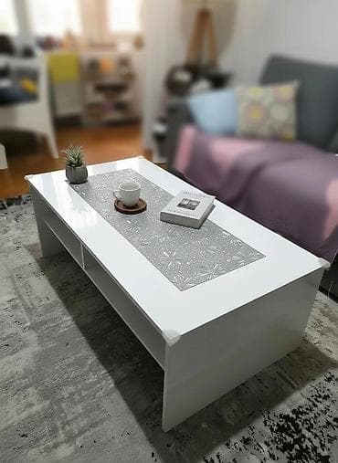 Stolice: Beli klub sto sa policom - Dimenzije: 118 x 60 cm (prikazano na — 1