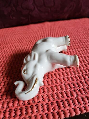 porcelanske solje za caj: Porcelanska nova,vintaz figura slonce. Porcelanska figura sa — 3