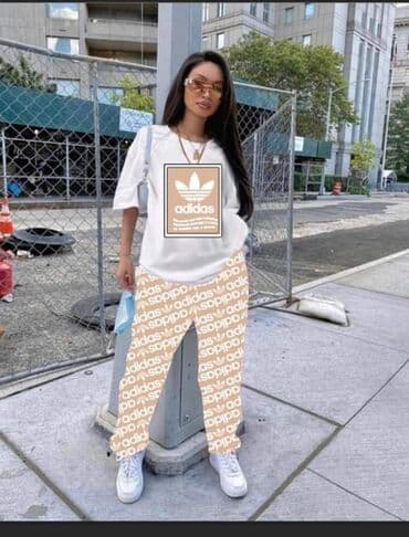 new tech fleece 2023: Veličine S M L XL
Cena 3500 din — 27