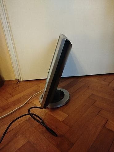 kupujem samsung: Stari monitor Samsung SyncMaster 710n. Proveren samo na kratko dok je — 9