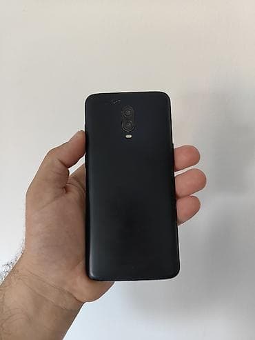 polovna klima: OnePlus 6t dual sim sim free, verzija sa 6/128 gb memorije. Ok očuvan — 5
