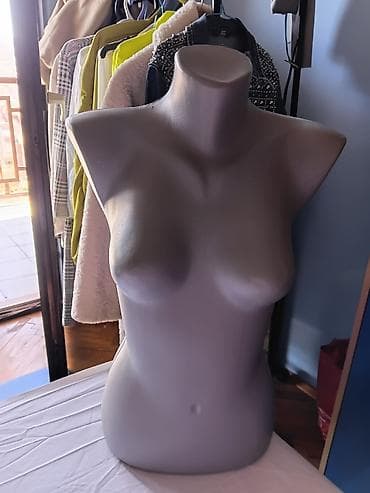 Ženski torzo maneken – siva boja - Celokupan gornji deo tela: od