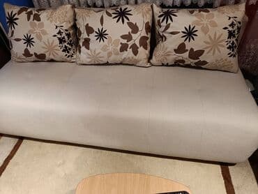new tekstil beograd: Throw pillow, Sponge — 1