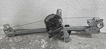PODIZAC STAKLA MOTORIC ZA CITROEN C3 ZA 2003. GOD na lalafo.rs PODIZAC STAKLA MOTORIC ZA CITROEN C3 ZA 2003. GOD
