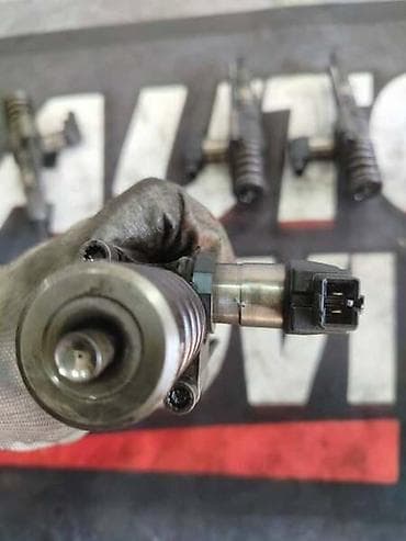 Vozila: PUMPA DIZNA (INJEKTOR) ZA VOLKSWAGEN PASSAT B6 OD 2005. DO 2010. GOD — 4