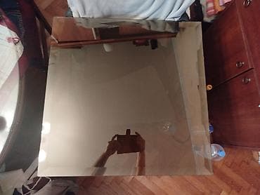 forma ideale deciji stolovi: Braon staklo za klub stocic. Dimenzije oko 64,4 cm x 64 cm Ima neko — 7