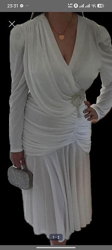 dirndl haljina: Elegantna bela midi haljina sa naborima - Kroj: ženstveni — 5