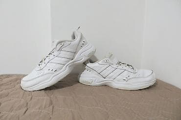 ozweego adidas: ADIDAS INDONESIA br 47 30,5cm, bez mana greske potpuno ocuvane — 1
