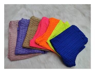 zenske biciklisticke helanke: Biciklisticke push ap
1 kom 1600 din
2 kom 2100 din — 3