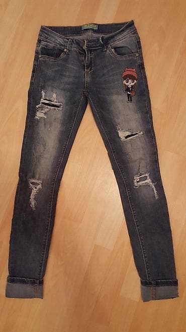 Pantalone kao nove. S. M