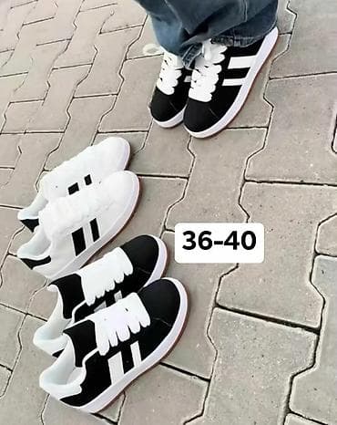 patike jeftine: Patike sa prugama – casual model - Boje: crna sa belim detaljima i — 1