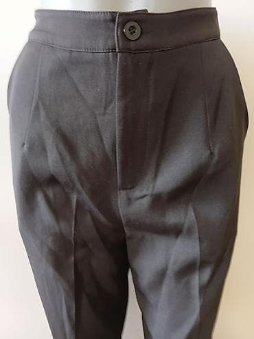krem baletanke: Elegantne crne pantalone sa širokom nogavicom. Detalji: - Kroj — 2