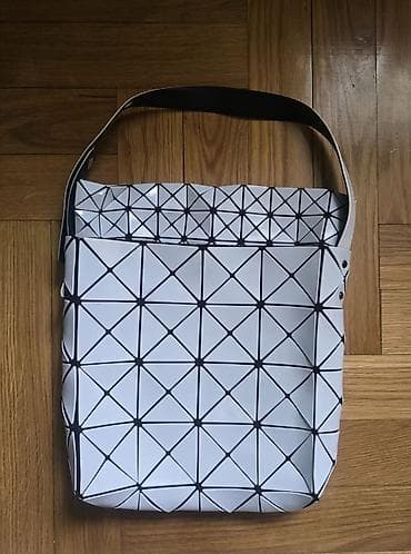 putne torbe na tockice: Bao Bao Issey Miyake Prism Matte bag. Prelepa torba, koja se sama — 1