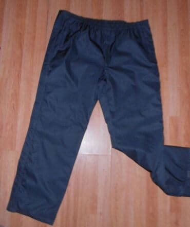 Ski pantalone vel.60 -obim do 126
kao nove — 2