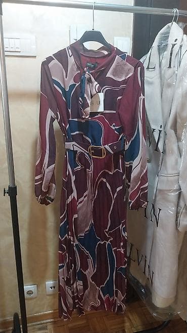 oblikovanje struka: Haljina univerzalna za S, M, L - Brend: New Collection (etiketa — 1