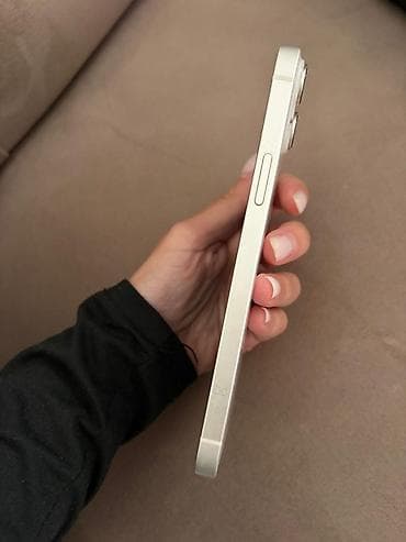 laptop do 14 roze boje: Prodajem Iphone 14 plus, 128gb 🤍
Bh: 88% 🤍 — 5