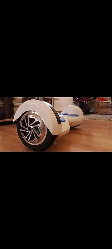 Ostale igračke: Howerboard u odličnom stanju, slabo korišćen U paketu dolazi punjac i — 2