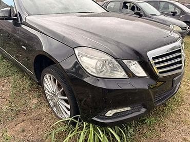MASKA RESETKA ZA MERCEDES BENZ E 200