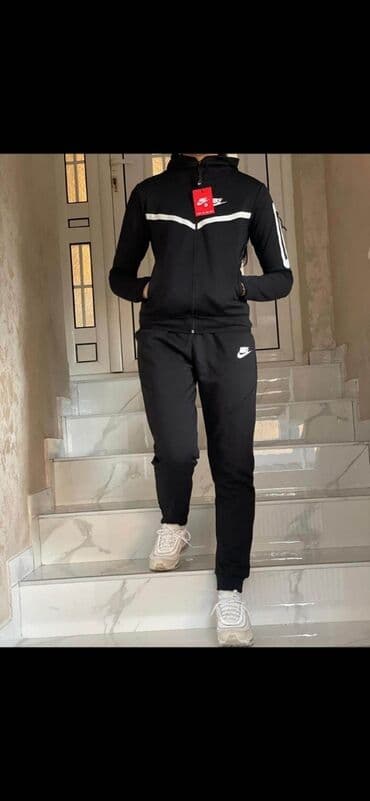 balenciaga trenerke: S-Xl. L — 18