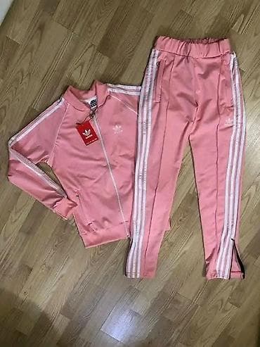 Gornji i donji deo: Zenske komplet trenerke od likre 
Vel S M L XL 
cena 3500 din
💋 — 1