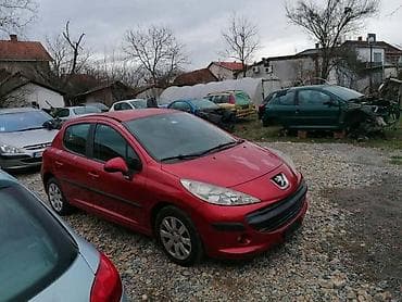 FAR ZA PEUGEOT 206, 207 | Originalni polovni delovi za Peugeot 206 i