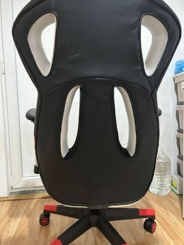 krevetskis d g: Gejming/radna stolica – sportski dizajn - Model sa visokim naslonom u — 5