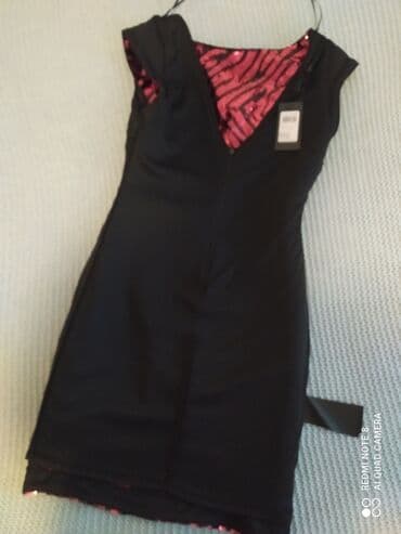 minđuše sa biserima: Guess XS (EU 34), bоја - Bordo, Večernji, maturski, Top (bez rukava) — 4