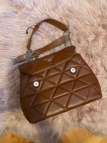 torbe novi pazar: Prada nova kozna torba 2500 din — 1
