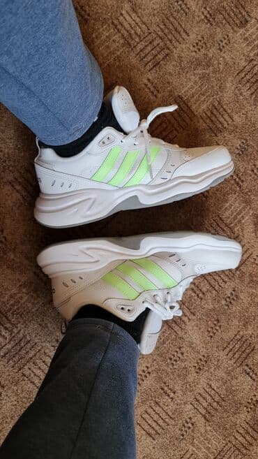 obuća bata novi sad: Patike, Adidas, veličina - 44 — 1