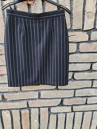 Suknje: Suknja sa prugama, veličina L - Model: klasična pencil/pravolinijska — 2