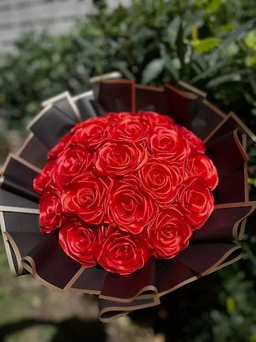 materijal za vez: Buket ruža od satena – ručno izrađene večno‑trajne ruže - Materijal — 5