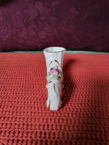 solje zajecar: Figura nova tkz opanak,Zajecar porcelan 70te. Figura,vazica nova — 5