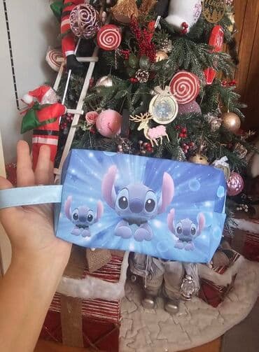 pernice za školu top model: Stitch pernica
1600din
Uz pernicu ide jedan sjaj i dve gumice — 3