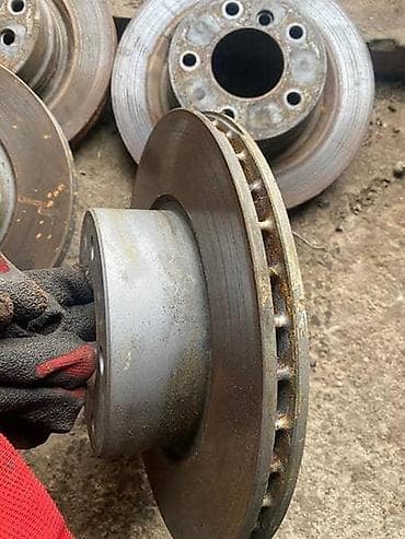 gume za frezu 4.00 8: DISKOVI E90,E87 2.0D ZA BMW 320, 318, 118 . OD 2004. DO 2010. GOD — 6