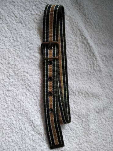 decije stvari na poklon: Kais za male decake
Velicina od 0 do 3 god
Cena 150 din — 2