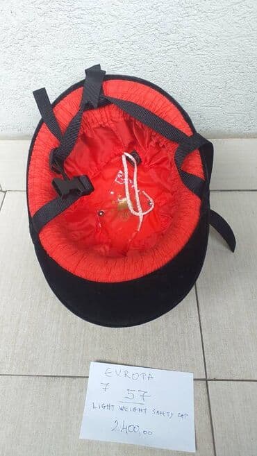 test iz engleskog za 3 razred: Helmet, For adults, Used — 20