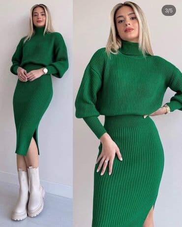 trikotazni setovi: Komplet: 3500 dinara
Trikotaža — 2