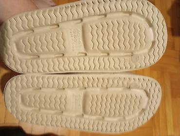 pull and bear srbija: Dve vrste obuće: 1) Zimske slip-on patike/čizme - Crna vodoodbojna — 4