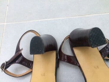 set za ciscenje ugg: Sandals, 36.5 — 5