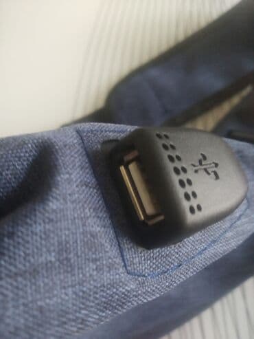 Muzički instrumenti: Torbica sportska verzija sa dodatkom za punjač Prikopčava se na njega — 3