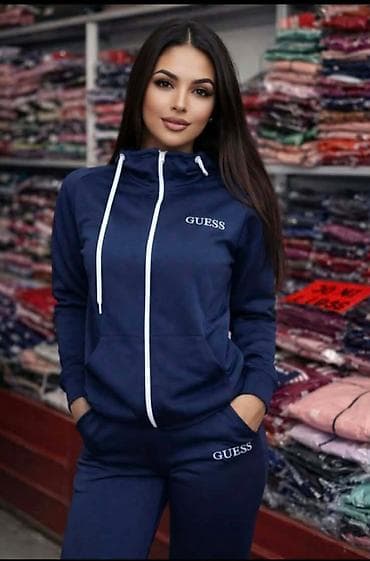 bugatti papuce zenske: Guess ženska trenerka NOVO Novo Veličine s m l xl 2xl 3xl fb Moja — 2