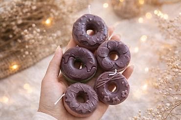 vazelin i parfem: Dekorativne sveće u obliku mini krofni - Ručno pravljene, u nijansama — 1