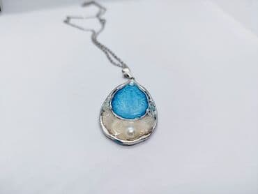 Ogrlica sa priveskom, Handmade, Materijal: Epoksi smola — 16