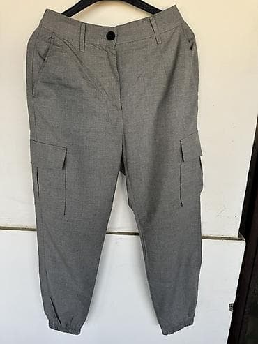 Pantalone, Bershka, bоја - Siva