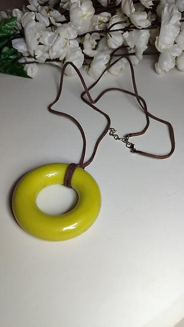 Ogrlica sa priveskom u obliku prstena - Privesak: okrugli — 1