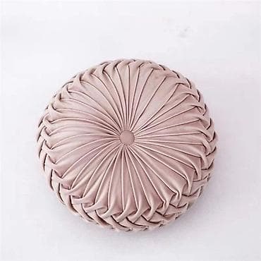 Okrugli plisirani dekorativni jastuk „bundeva” jastuk Karakteristike