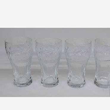 Novo. 4 čaše koka kola + 4 podmetača na lalafo.rs Novo. 4 čaše koka kola + 4 podmetača